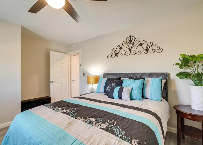 Stylish W/ Mtn Views & Grill! Maricopa