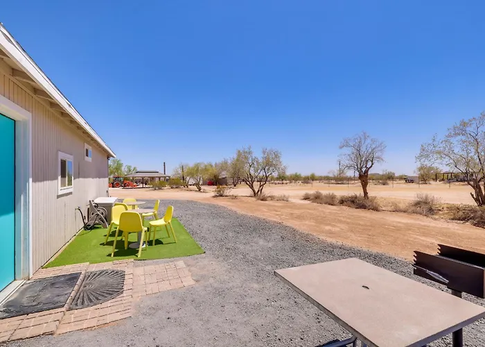 Stylish W/ Mtn Views & Grill! Maricopa
